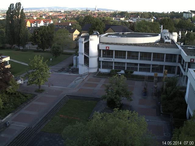 Foto der Webcam: Verwaltungsgeb&auml;ude, Innenhof mit Audimax, H&ouml;rsaal-Geb&auml;ude 1