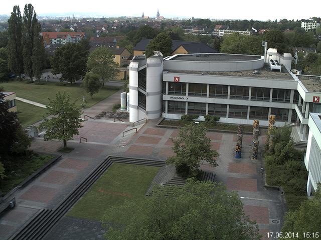 Foto der Webcam: Verwaltungsgeb&auml;ude, Innenhof mit Audimax, H&ouml;rsaal-Geb&auml;ude 1