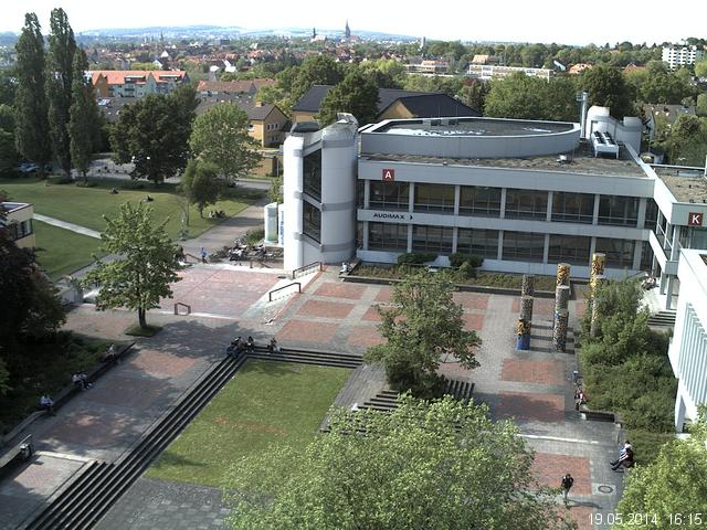 Foto der Webcam: Verwaltungsgeb&auml;ude, Innenhof mit Audimax, H&ouml;rsaal-Geb&auml;ude 1