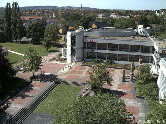 Foto der Webcam: Verwaltungsgeb&auml;ude, Innenhof mit Audimax, H&ouml;rsaal-Geb&auml;ude 1