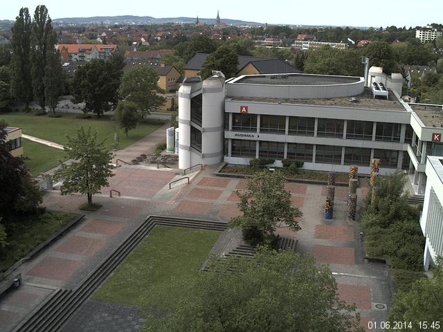 Foto der Webcam: Verwaltungsgeb&auml;ude, Innenhof mit Audimax, H&ouml;rsaal-Geb&auml;ude 1