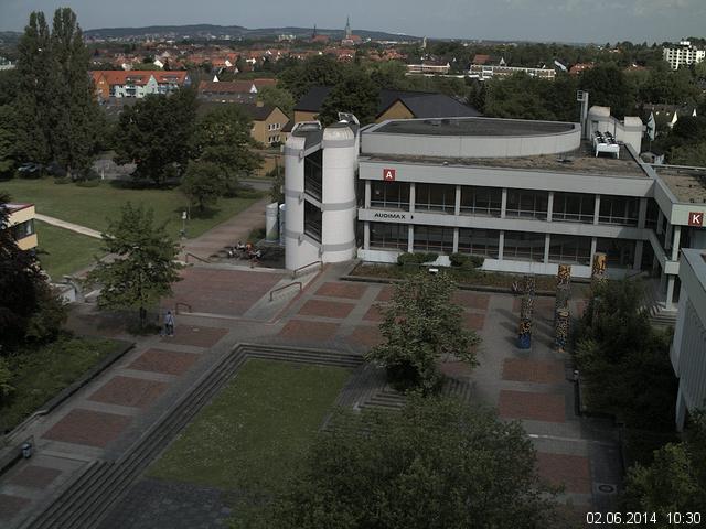 Foto der Webcam: Verwaltungsgeb&auml;ude, Innenhof mit Audimax, H&ouml;rsaal-Geb&auml;ude 1