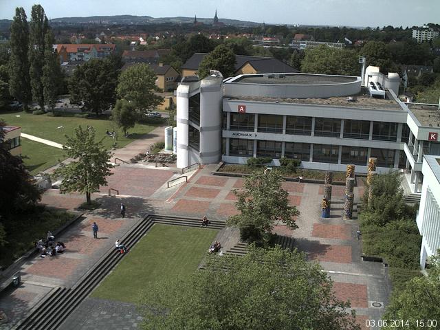 Foto der Webcam: Verwaltungsgeb&auml;ude, Innenhof mit Audimax, H&ouml;rsaal-Geb&auml;ude 1