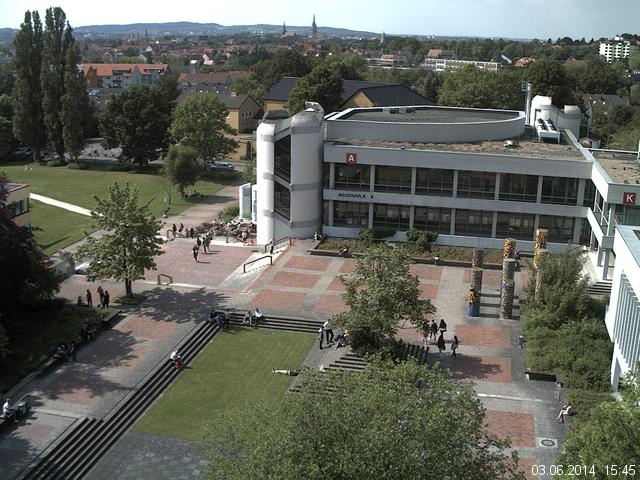 Foto der Webcam: Verwaltungsgeb&auml;ude, Innenhof mit Audimax, H&ouml;rsaal-Geb&auml;ude 1