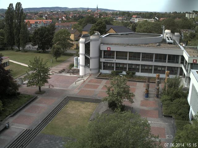 Foto der Webcam: Verwaltungsgeb&auml;ude, Innenhof mit Audimax, H&ouml;rsaal-Geb&auml;ude 1
