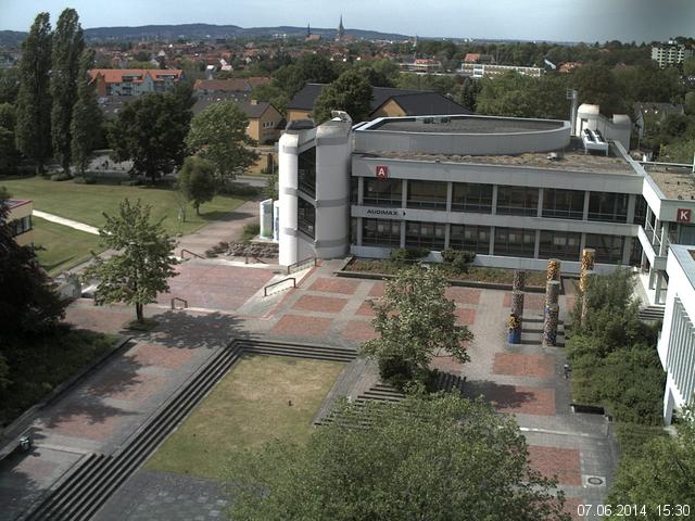 Foto der Webcam: Verwaltungsgeb&auml;ude, Innenhof mit Audimax, H&ouml;rsaal-Geb&auml;ude 1
