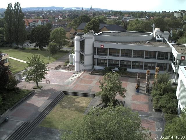 Foto der Webcam: Verwaltungsgeb&auml;ude, Innenhof mit Audimax, H&ouml;rsaal-Geb&auml;ude 1