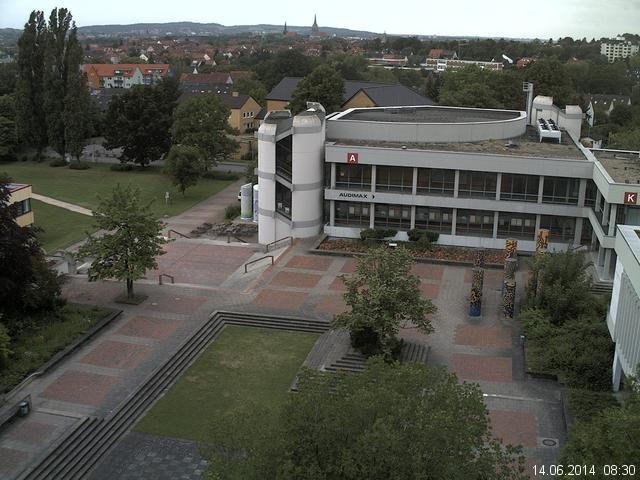 Foto der Webcam: Verwaltungsgeb&auml;ude, Innenhof mit Audimax, H&ouml;rsaal-Geb&auml;ude 1