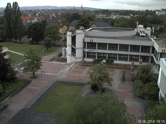 Foto der Webcam: Verwaltungsgeb&auml;ude, Innenhof mit Audimax, H&ouml;rsaal-Geb&auml;ude 1