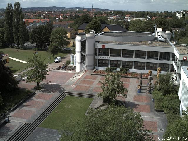 Foto der Webcam: Verwaltungsgeb&auml;ude, Innenhof mit Audimax, H&ouml;rsaal-Geb&auml;ude 1
