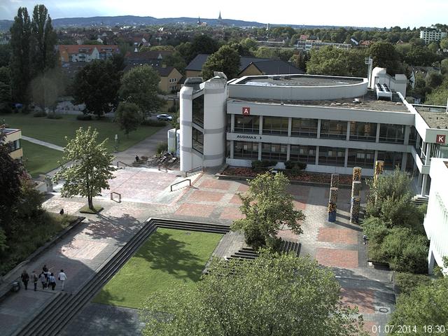 Foto der Webcam: Verwaltungsgeb&auml;ude, Innenhof mit Audimax, H&ouml;rsaal-Geb&auml;ude 1