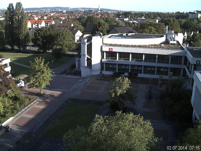 Foto der Webcam: Verwaltungsgeb&auml;ude, Innenhof mit Audimax, H&ouml;rsaal-Geb&auml;ude 1