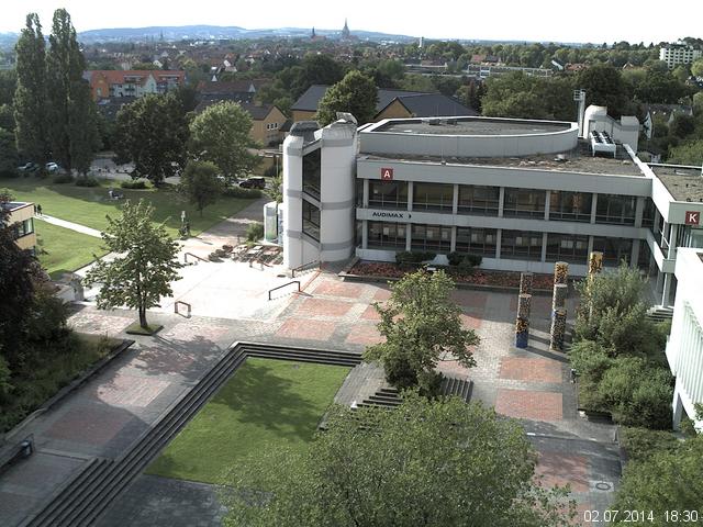 Foto der Webcam: Verwaltungsgeb&auml;ude, Innenhof mit Audimax, H&ouml;rsaal-Geb&auml;ude 1