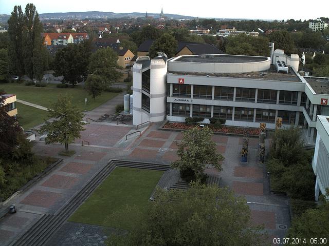Foto der Webcam: Verwaltungsgeb&auml;ude, Innenhof mit Audimax, H&ouml;rsaal-Geb&auml;ude 1
