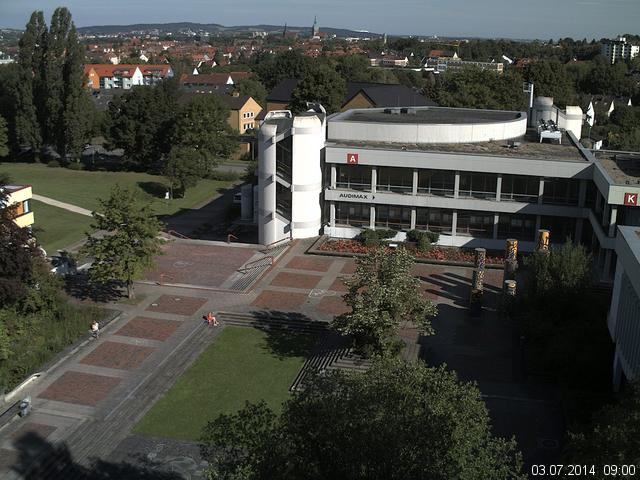 Foto der Webcam: Verwaltungsgeb&auml;ude, Innenhof mit Audimax, H&ouml;rsaal-Geb&auml;ude 1