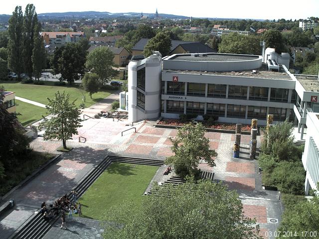 Foto der Webcam: Verwaltungsgeb&auml;ude, Innenhof mit Audimax, H&ouml;rsaal-Geb&auml;ude 1