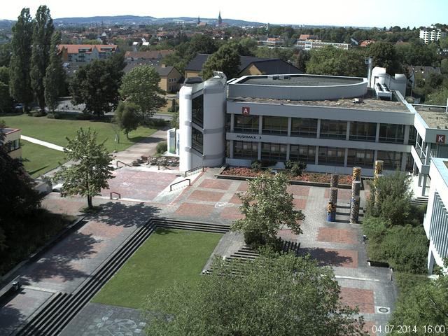Foto der Webcam: Verwaltungsgeb&auml;ude, Innenhof mit Audimax, H&ouml;rsaal-Geb&auml;ude 1