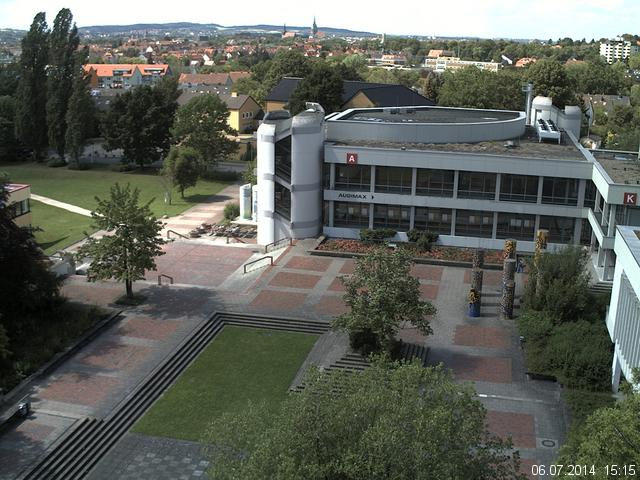 Foto der Webcam: Verwaltungsgeb&auml;ude, Innenhof mit Audimax, H&ouml;rsaal-Geb&auml;ude 1