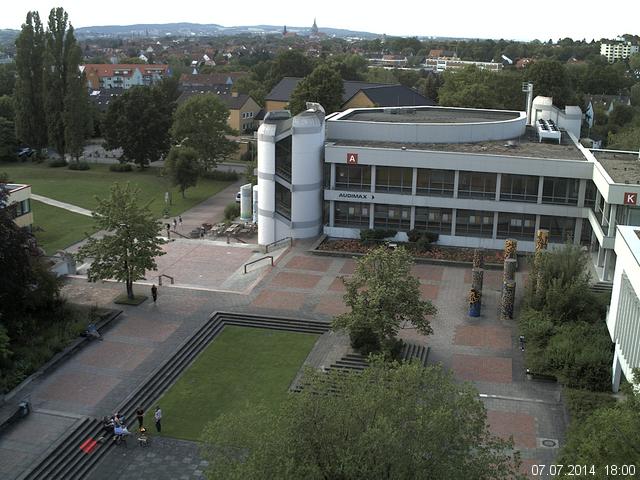 Foto der Webcam: Verwaltungsgeb&auml;ude, Innenhof mit Audimax, H&ouml;rsaal-Geb&auml;ude 1