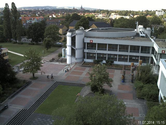 Foto der Webcam: Verwaltungsgeb&auml;ude, Innenhof mit Audimax, H&ouml;rsaal-Geb&auml;ude 1