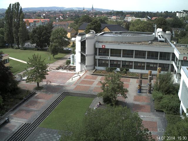 Foto der Webcam: Verwaltungsgeb&auml;ude, Innenhof mit Audimax, H&ouml;rsaal-Geb&auml;ude 1