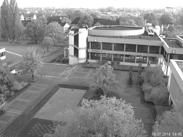 Foto der Webcam: Verwaltungsgeb&auml;ude, Innenhof mit Audimax, H&ouml;rsaal-Geb&auml;ude 1