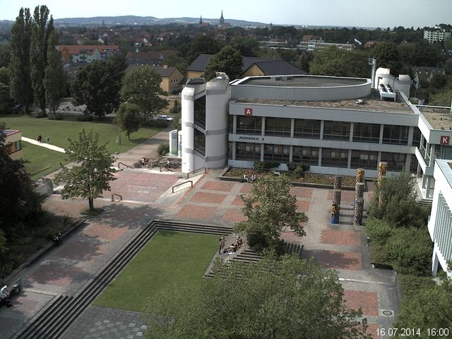 Foto der Webcam: Verwaltungsgeb&auml;ude, Innenhof mit Audimax, H&ouml;rsaal-Geb&auml;ude 1