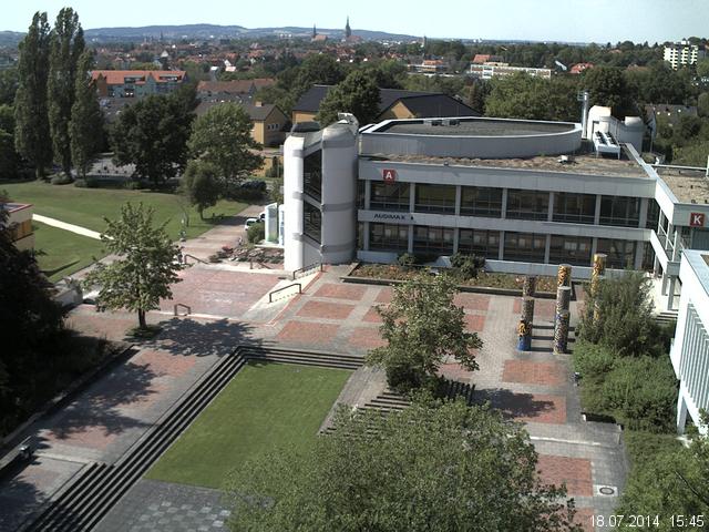 Foto der Webcam: Verwaltungsgeb&auml;ude, Innenhof mit Audimax, H&ouml;rsaal-Geb&auml;ude 1