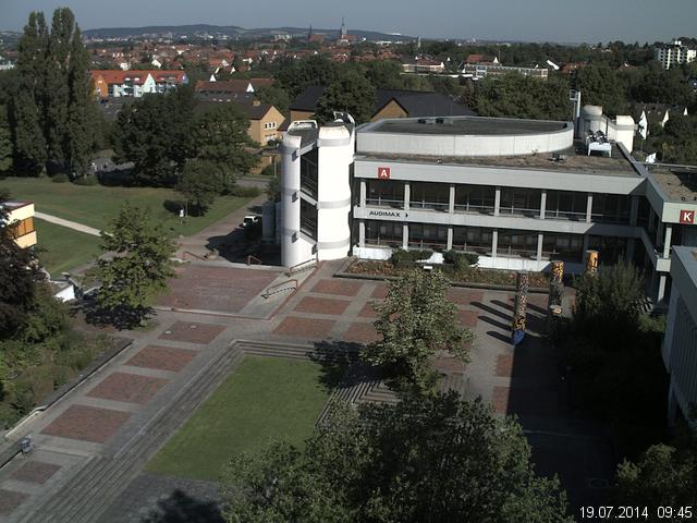 Foto der Webcam: Verwaltungsgeb&auml;ude, Innenhof mit Audimax, H&ouml;rsaal-Geb&auml;ude 1