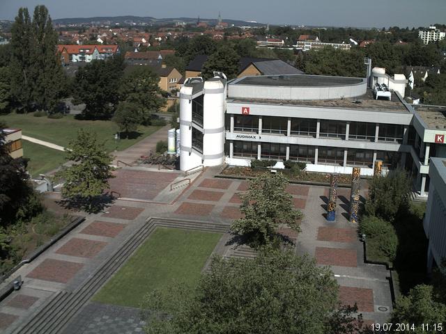 Foto der Webcam: Verwaltungsgeb&auml;ude, Innenhof mit Audimax, H&ouml;rsaal-Geb&auml;ude 1