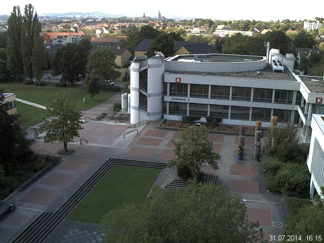Foto der Webcam: Verwaltungsgeb&auml;ude, Innenhof mit Audimax, H&ouml;rsaal-Geb&auml;ude 1