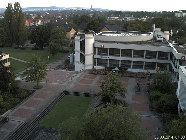 Foto der Webcam: Verwaltungsgeb&auml;ude, Innenhof mit Audimax, H&ouml;rsaal-Geb&auml;ude 1