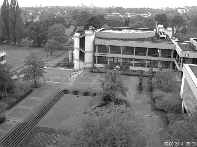 Foto der Webcam: Verwaltungsgeb&auml;ude, Innenhof mit Audimax, H&ouml;rsaal-Geb&auml;ude 1