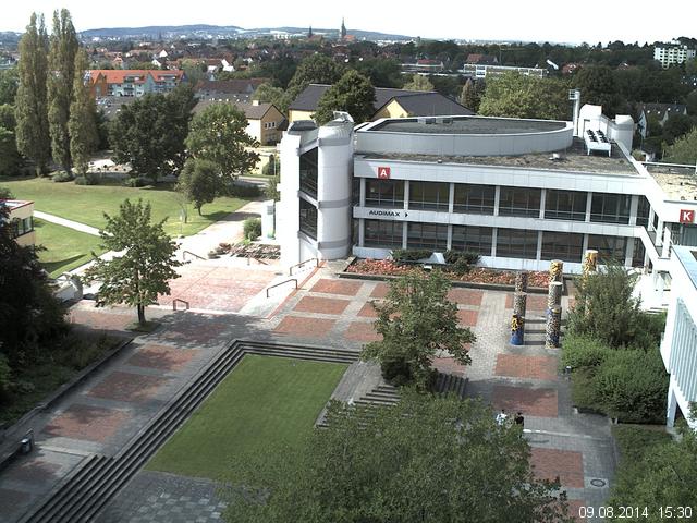 Foto der Webcam: Verwaltungsgeb&auml;ude, Innenhof mit Audimax, H&ouml;rsaal-Geb&auml;ude 1