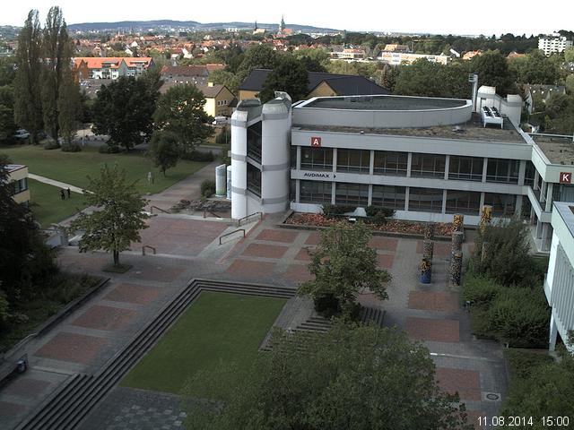 Foto der Webcam: Verwaltungsgeb&auml;ude, Innenhof mit Audimax, H&ouml;rsaal-Geb&auml;ude 1