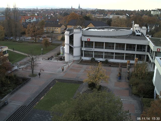 Foto der Webcam: Verwaltungsgeb&auml;ude, Innenhof mit Audimax, H&ouml;rsaal-Geb&auml;ude 1
