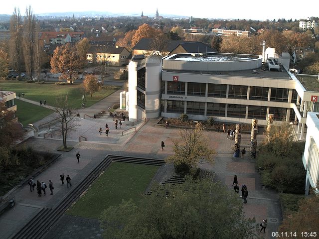 Foto der Webcam: Verwaltungsgeb&auml;ude, Innenhof mit Audimax, H&ouml;rsaal-Geb&auml;ude 1