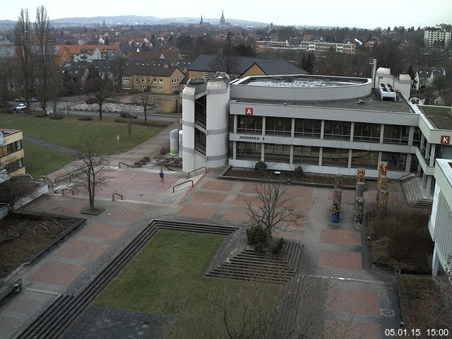 Foto der Webcam: Verwaltungsgeb&auml;ude, Innenhof mit Audimax, H&ouml;rsaal-Geb&auml;ude 1