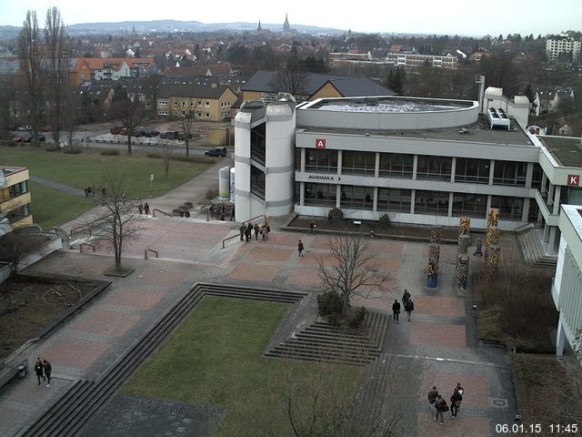 Foto der Webcam: Verwaltungsgeb&auml;ude, Innenhof mit Audimax, H&ouml;rsaal-Geb&auml;ude 1