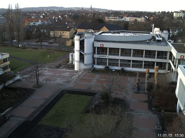 Foto der Webcam: Verwaltungsgeb&auml;ude, Innenhof mit Audimax, H&ouml;rsaal-Geb&auml;ude 1