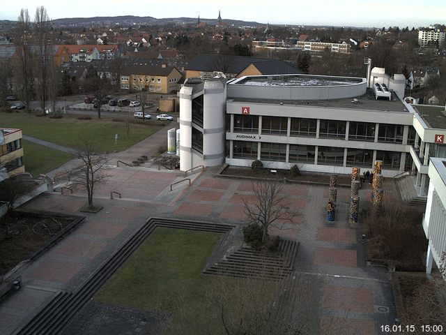 Foto der Webcam: Verwaltungsgeb&auml;ude, Innenhof mit Audimax, H&ouml;rsaal-Geb&auml;ude 1