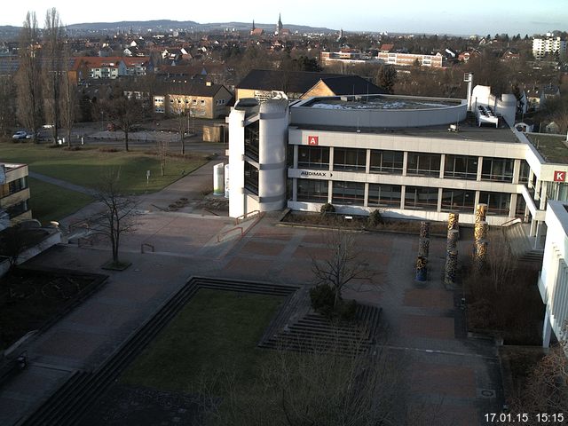 Foto der Webcam: Verwaltungsgeb&auml;ude, Innenhof mit Audimax, H&ouml;rsaal-Geb&auml;ude 1