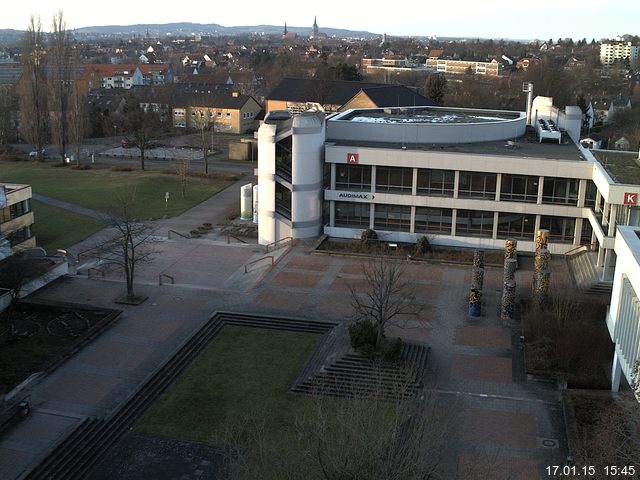 Foto der Webcam: Verwaltungsgeb&auml;ude, Innenhof mit Audimax, H&ouml;rsaal-Geb&auml;ude 1