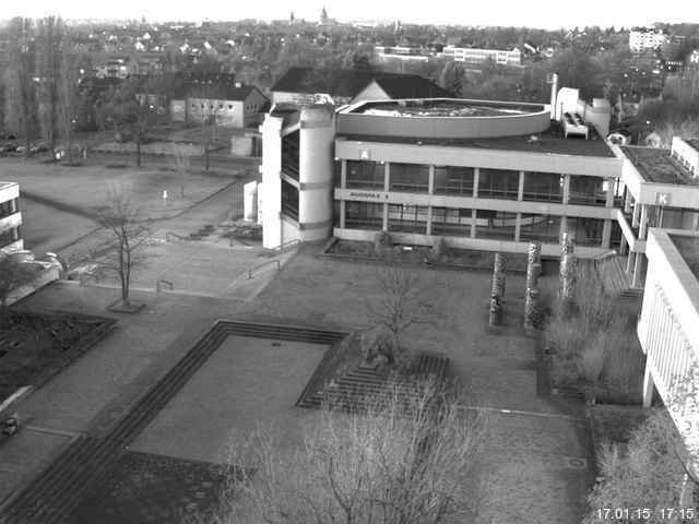 Foto der Webcam: Verwaltungsgeb&auml;ude, Innenhof mit Audimax, H&ouml;rsaal-Geb&auml;ude 1