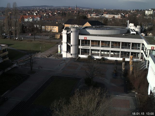 Foto der Webcam: Verwaltungsgeb&auml;ude, Innenhof mit Audimax, H&ouml;rsaal-Geb&auml;ude 1
