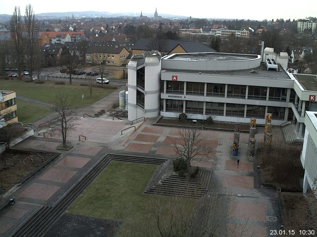 Foto der Webcam: Verwaltungsgeb&auml;ude, Innenhof mit Audimax, H&ouml;rsaal-Geb&auml;ude 1