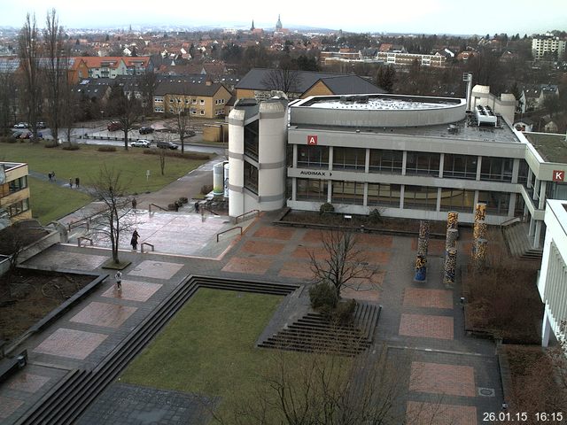 Foto der Webcam: Verwaltungsgeb&auml;ude, Innenhof mit Audimax, H&ouml;rsaal-Geb&auml;ude 1