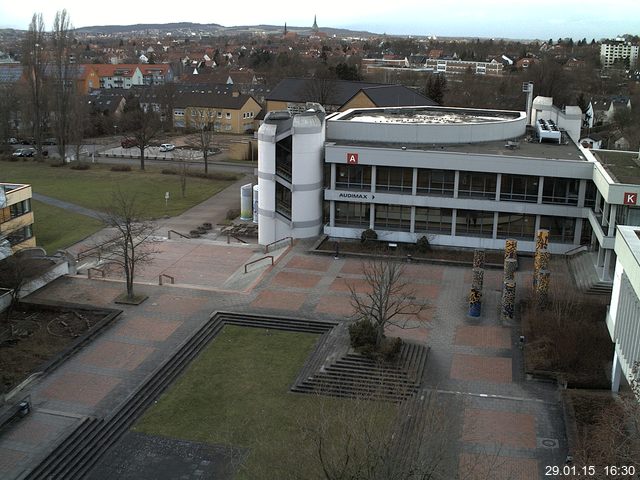 Foto der Webcam: Verwaltungsgeb&auml;ude, Innenhof mit Audimax, H&ouml;rsaal-Geb&auml;ude 1