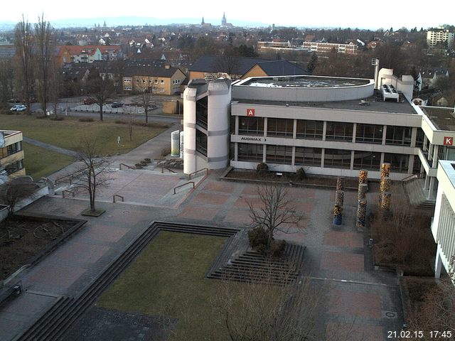 Foto der Webcam: Verwaltungsgeb&auml;ude, Innenhof mit Audimax, H&ouml;rsaal-Geb&auml;ude 1
