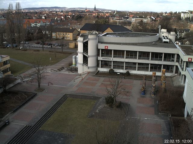 Foto der Webcam: Verwaltungsgeb&auml;ude, Innenhof mit Audimax, H&ouml;rsaal-Geb&auml;ude 1